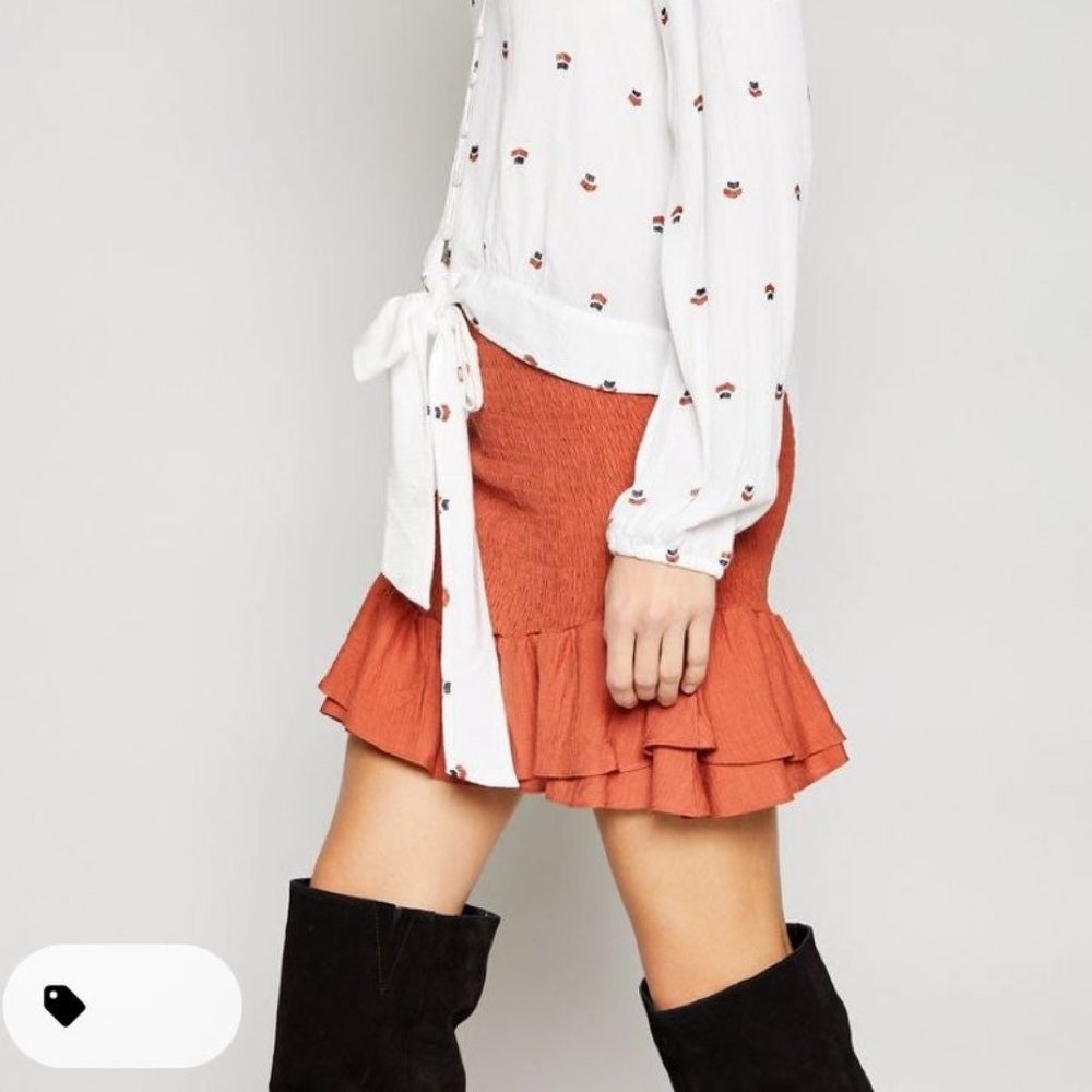 Sadie & Sage Smocked Ruffle Mini Skirt - Picture 3 of 8